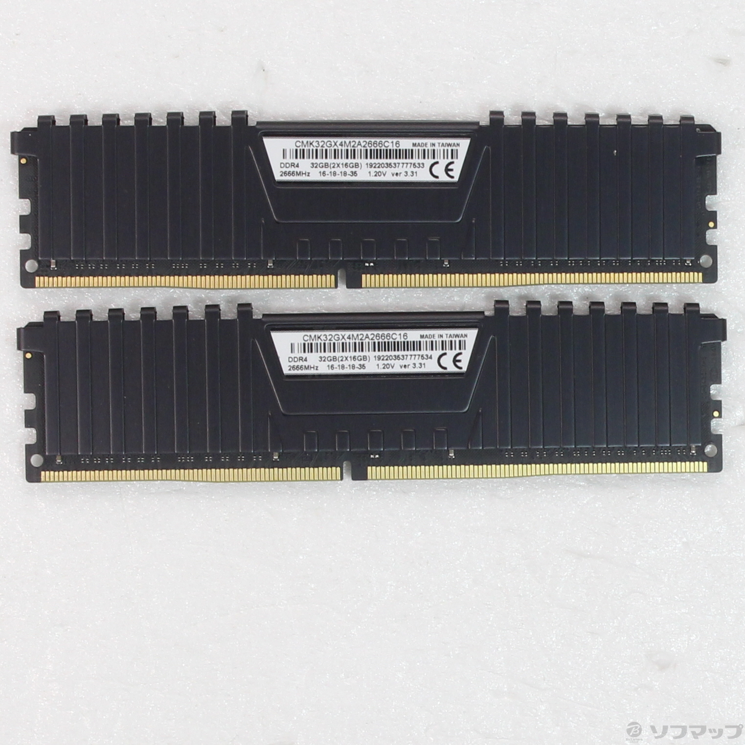 中古】CMK32GX4M2A2666C16 ［288P PC4-21300(DDR4-2666) 32GB(16GB×2枚 