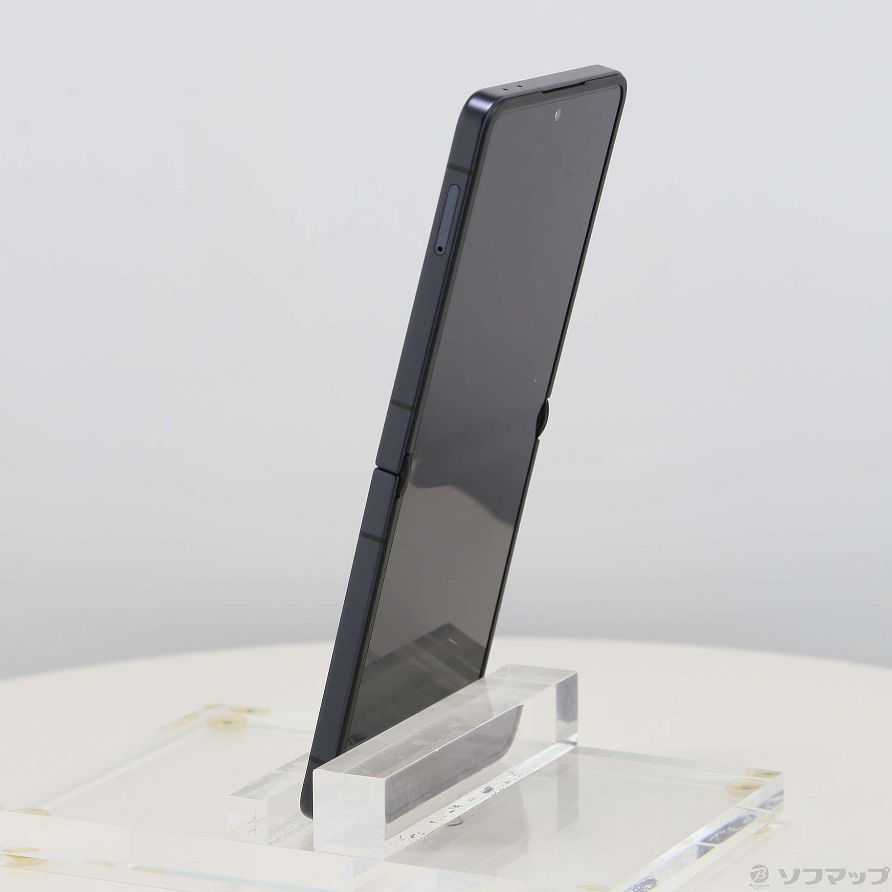 Galaxy Z Flip7 256GB SIM�t���[ [�W�F�b�g�u���b�N]�̐��i�摜2