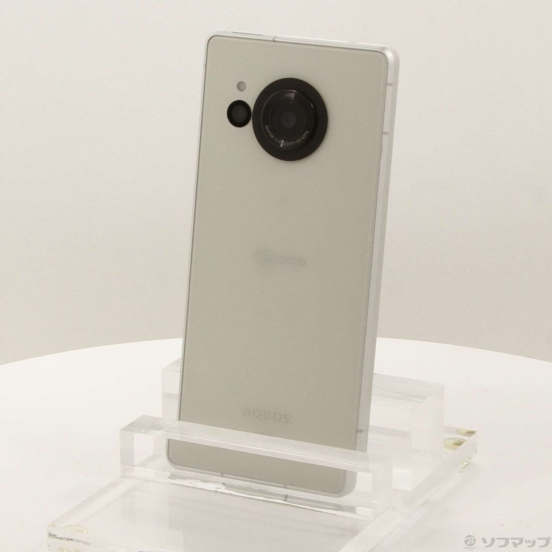 AQUOS R8 SH-52D docomo [�N���[��]�̐��i�摜1