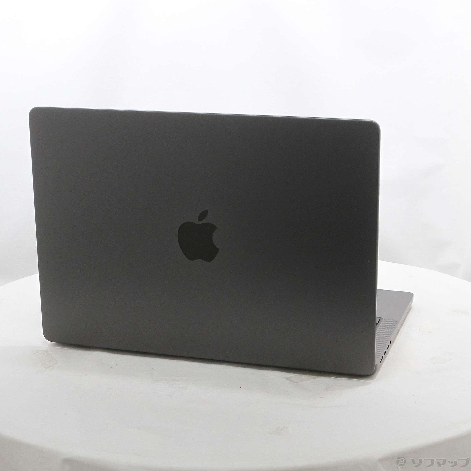 中古】〔展示品〕 MacBook Pro 14.2-inch Late-2025 MDE04J／A Apple
