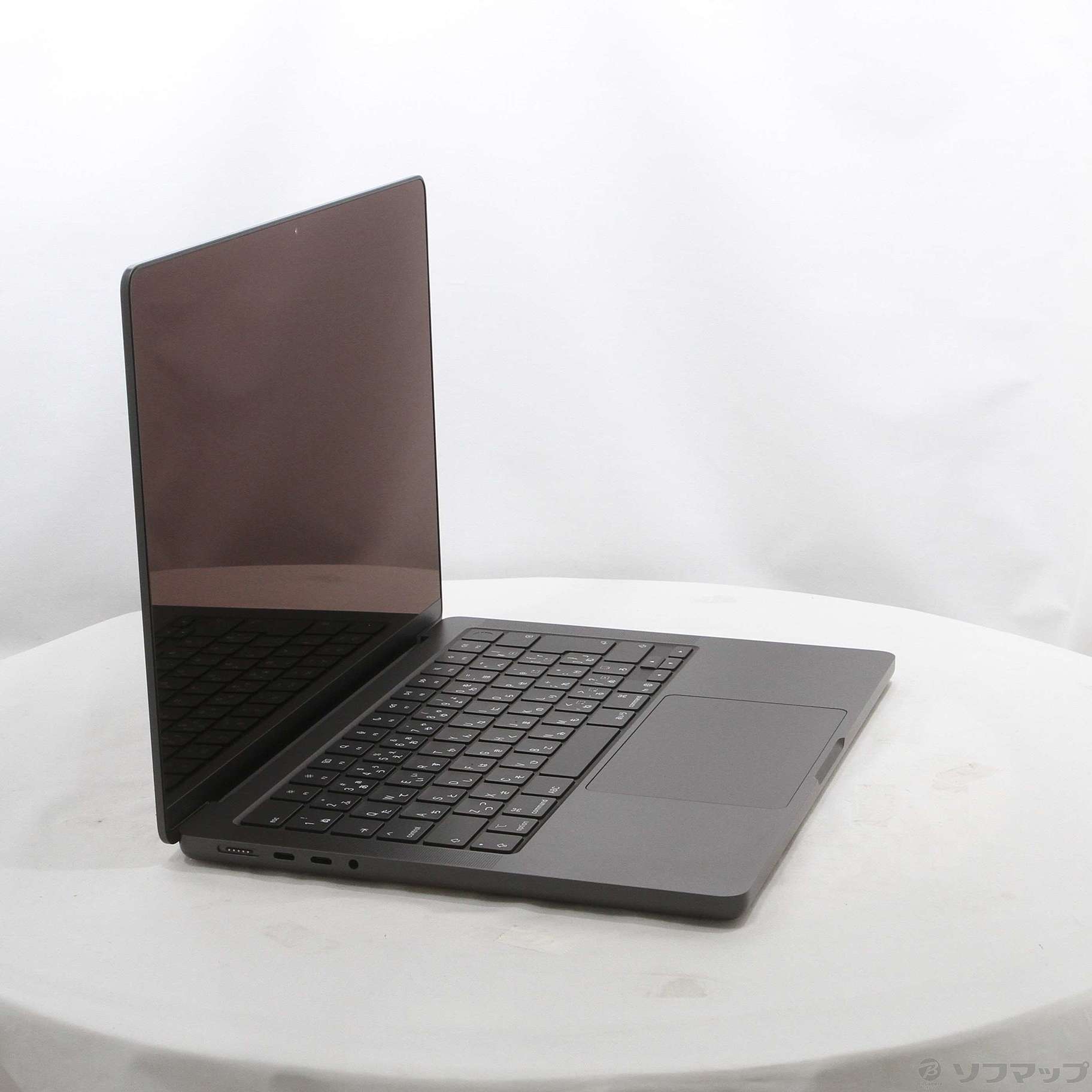 中古】〔展示品〕 MacBook Pro 14.2-inch Late-2025 MDE04J／A Apple