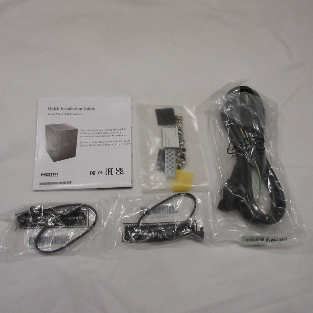 展示品〕 ASRock DeskMeet X600／B／BB／BOX／JP｜の通販はソフマップ 
