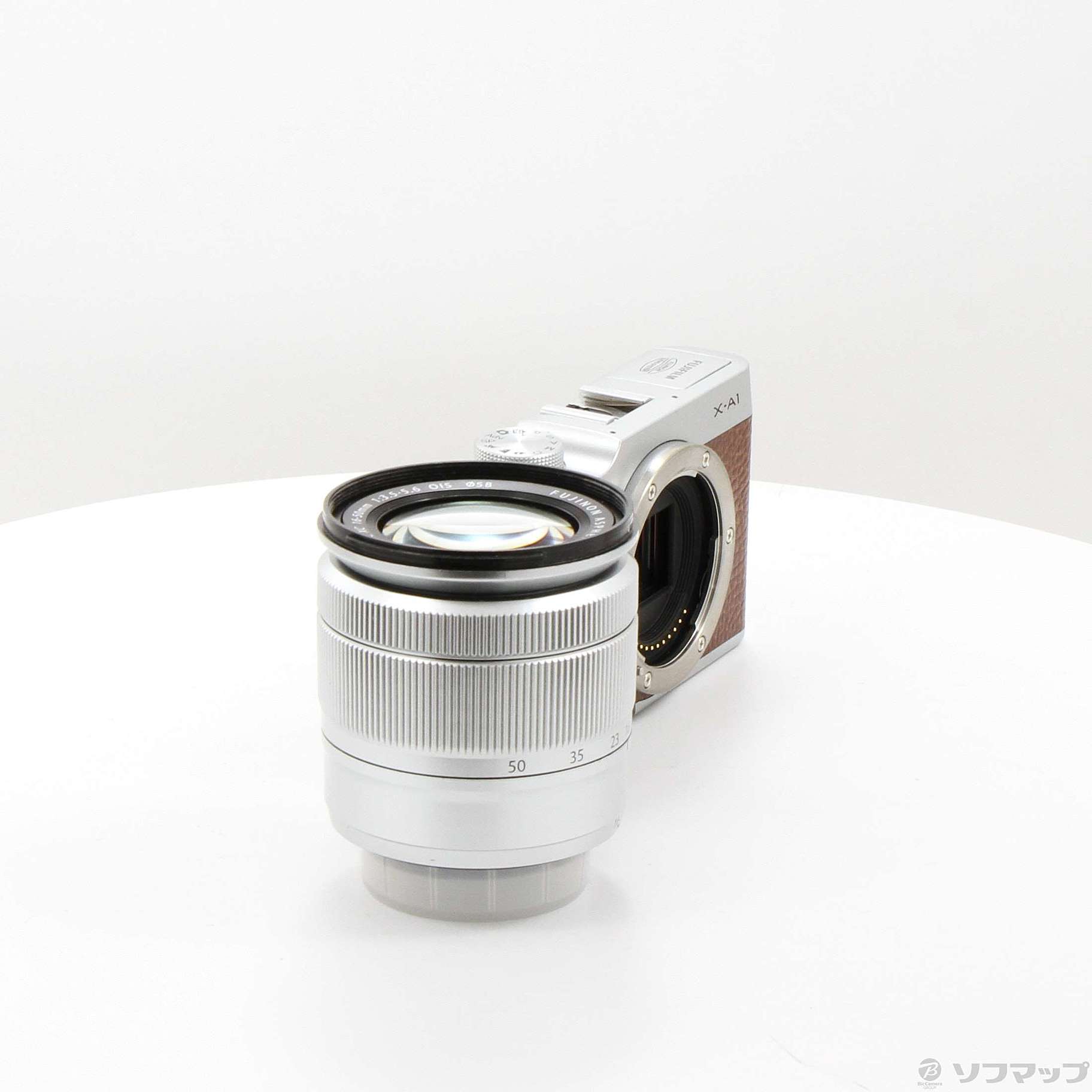 中古】FUJIFILM X-A1 16-50mm レンズキット ブラウン [2133073757934