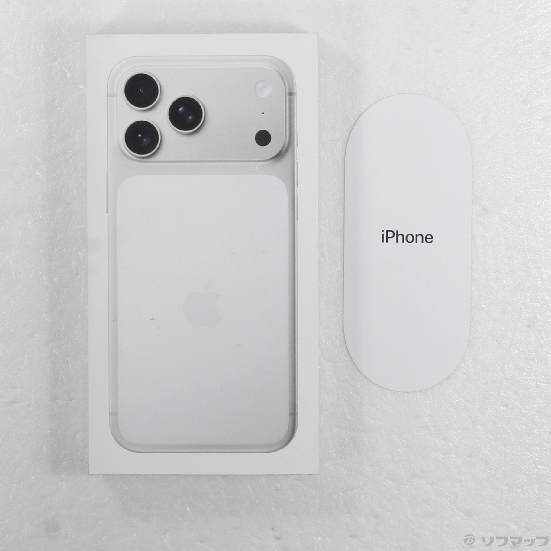 中古】iPhone17 Pro Max 256GB シルバー MFY84J／A SIMフリー 