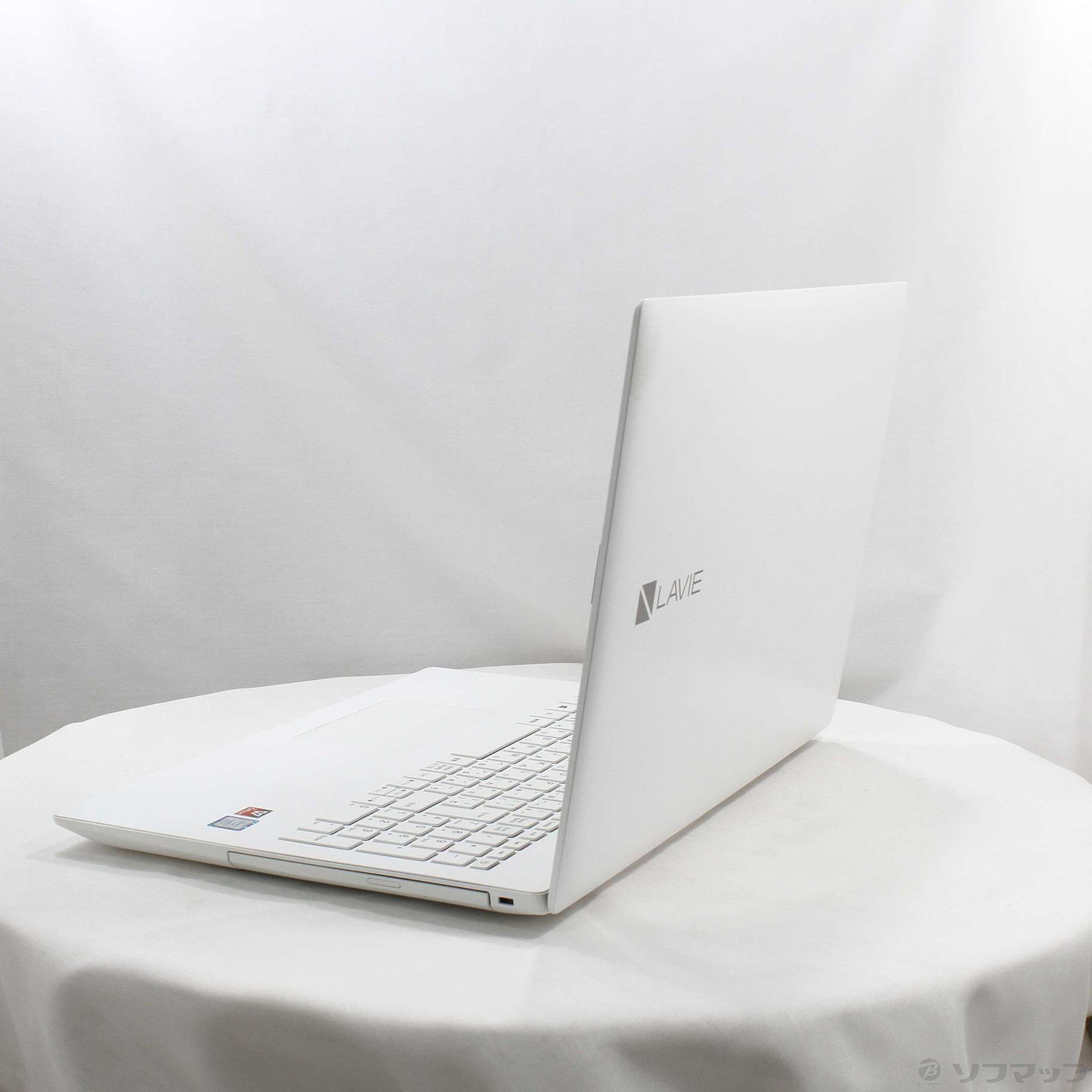 中古】LAVIE Direct NS PC-GN186JDDF ［Core-i7-8550U (1.8GHz)／8GB 