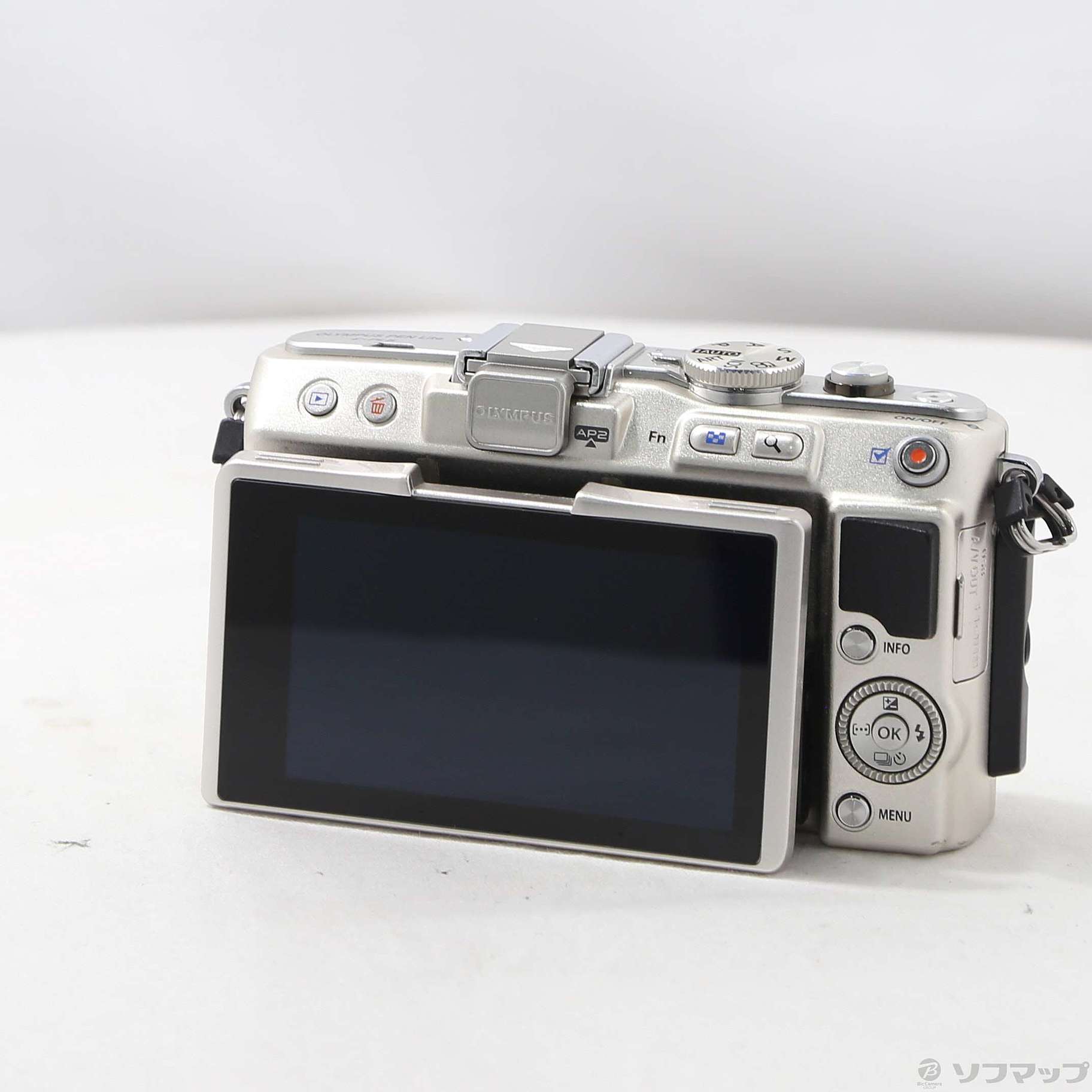 中古】PEN Lite E-PL6 シルバー [2133074164663] - リコレ
