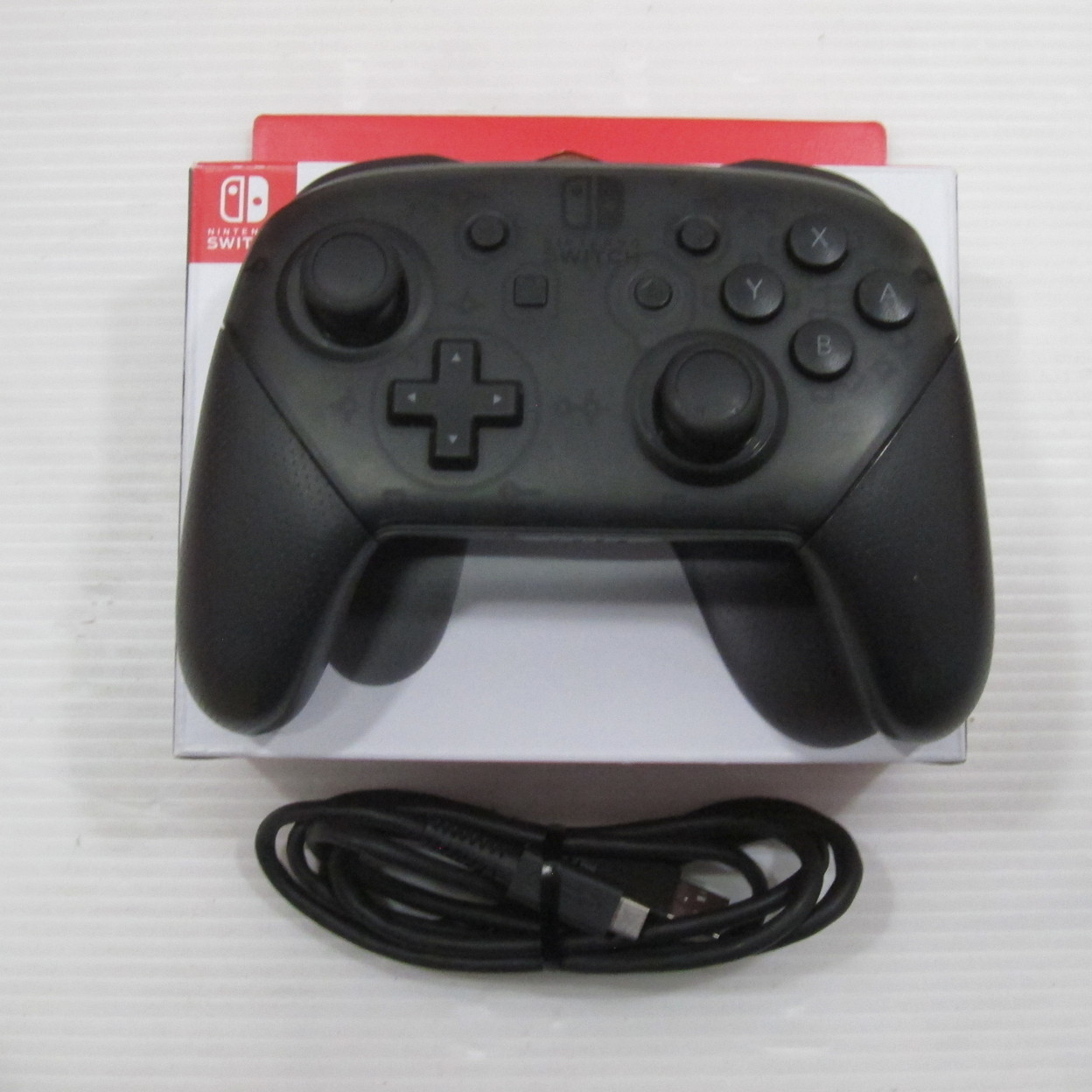 中古】Nintendo Switch Proコントローラー HAC-A-FSSK 【Switch