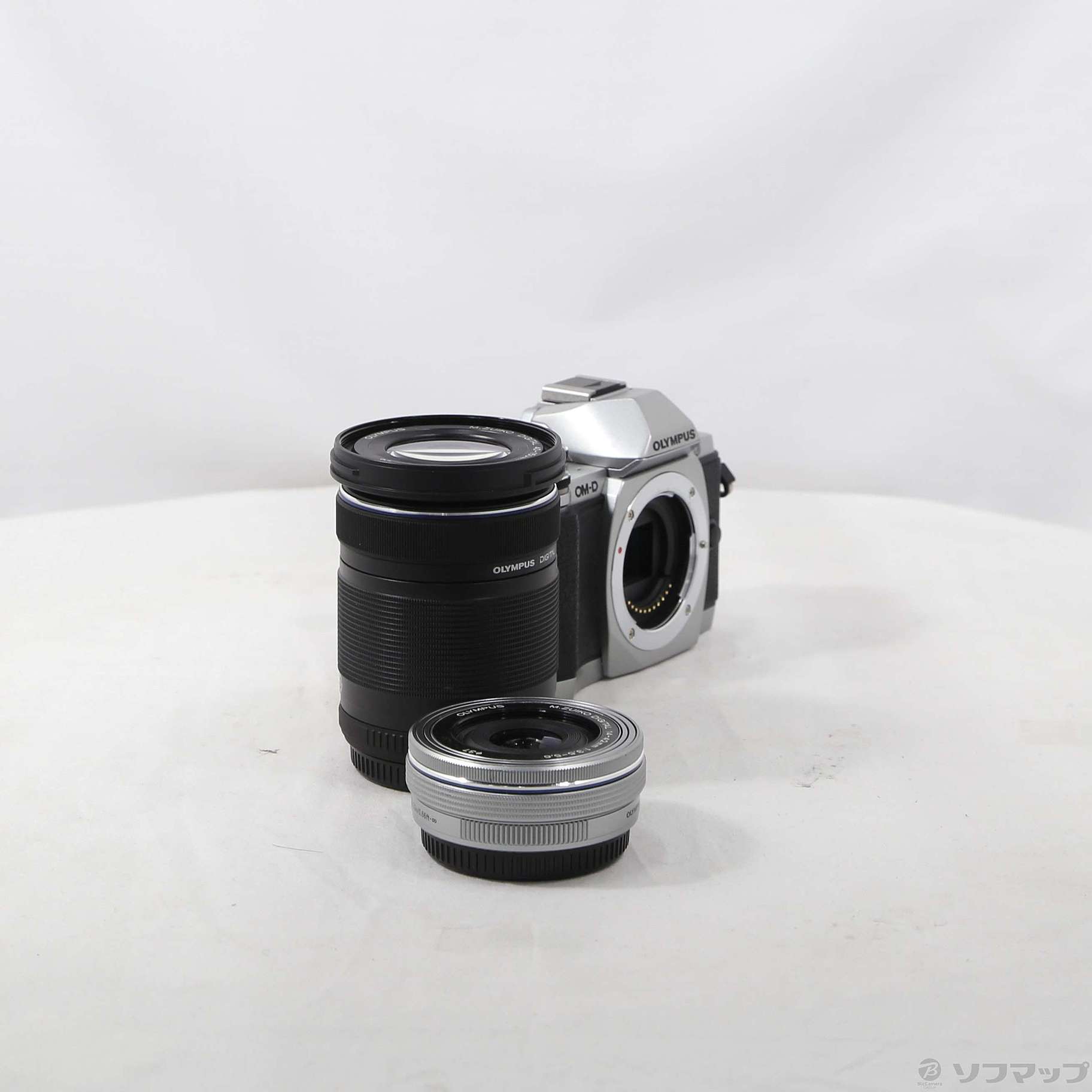 中古】OM-D E-M10 EZ ダブルズームキット (シルバー) [2133074325958