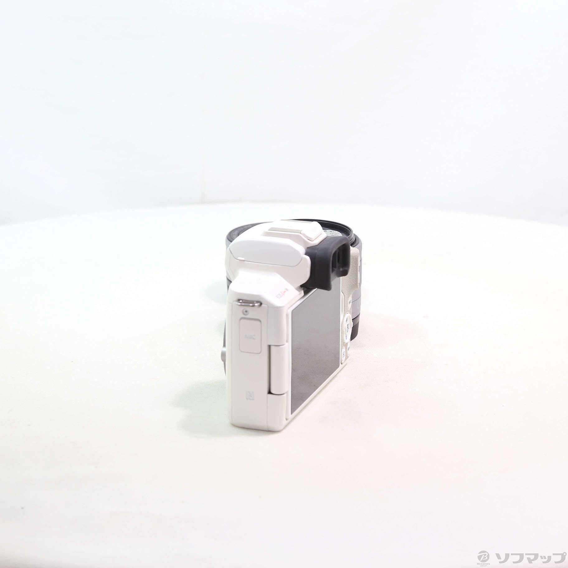 中古】EOS Kiss M ダブルレンズキット ホワイト [2133074381589