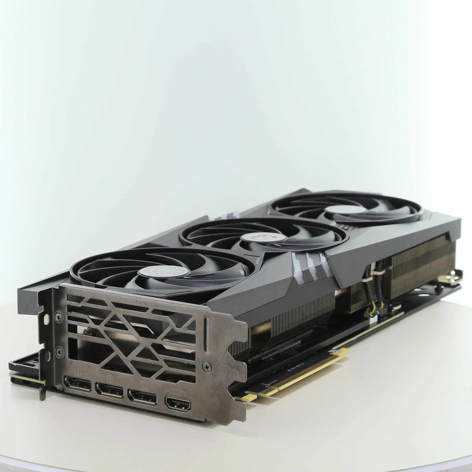 中古】MSI GeForce RTX 4070 Ti GAMING X TRIO 12G [2133074575407