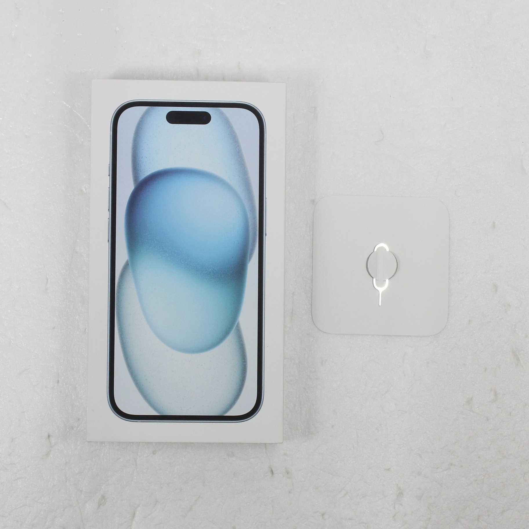 iPhone 15 中古一覧｜SIMフリー・キャリア - 価格.com