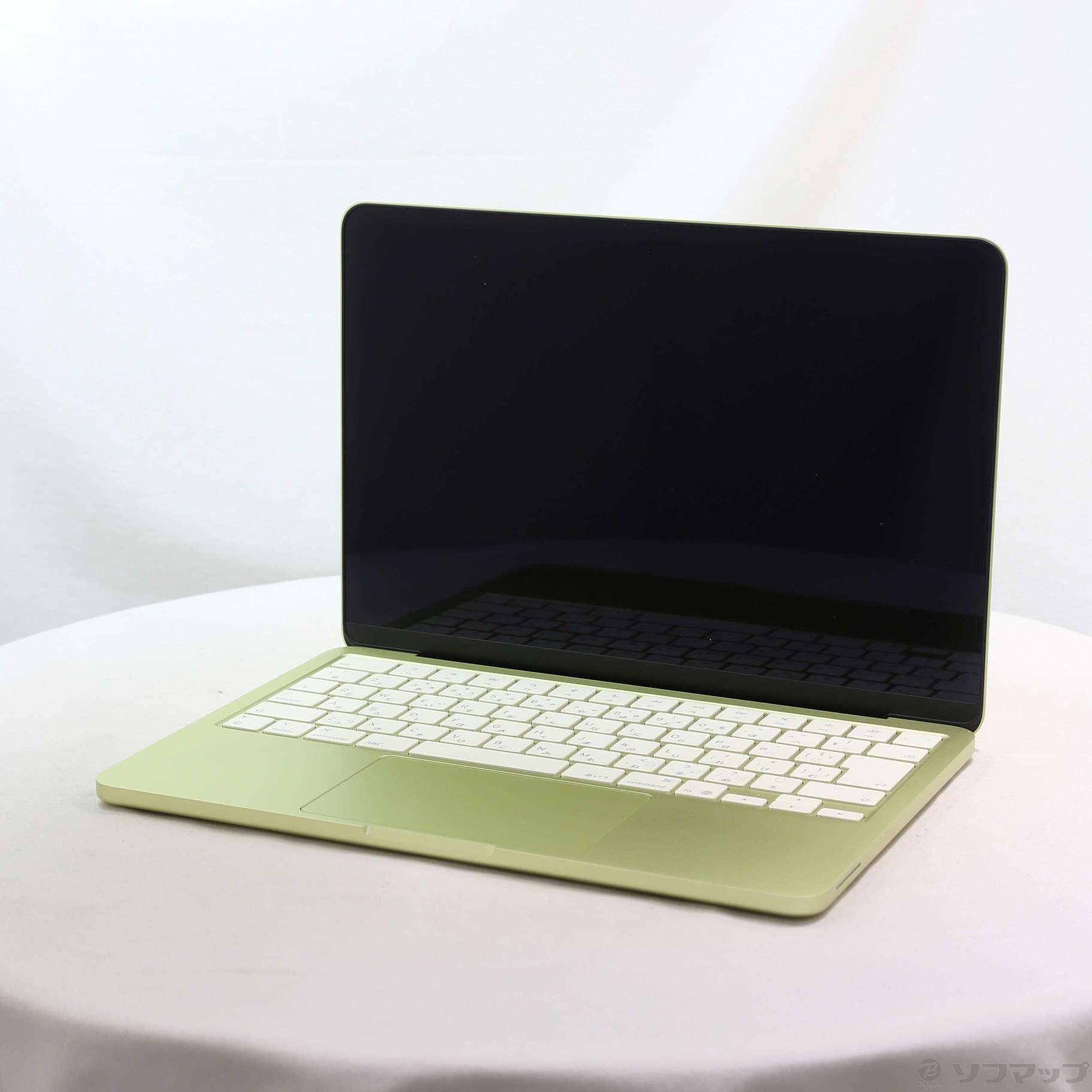 中古】MacBook Neo 13-inch Early-2026 MHFE4J／A Apple A18 Pro 6コア