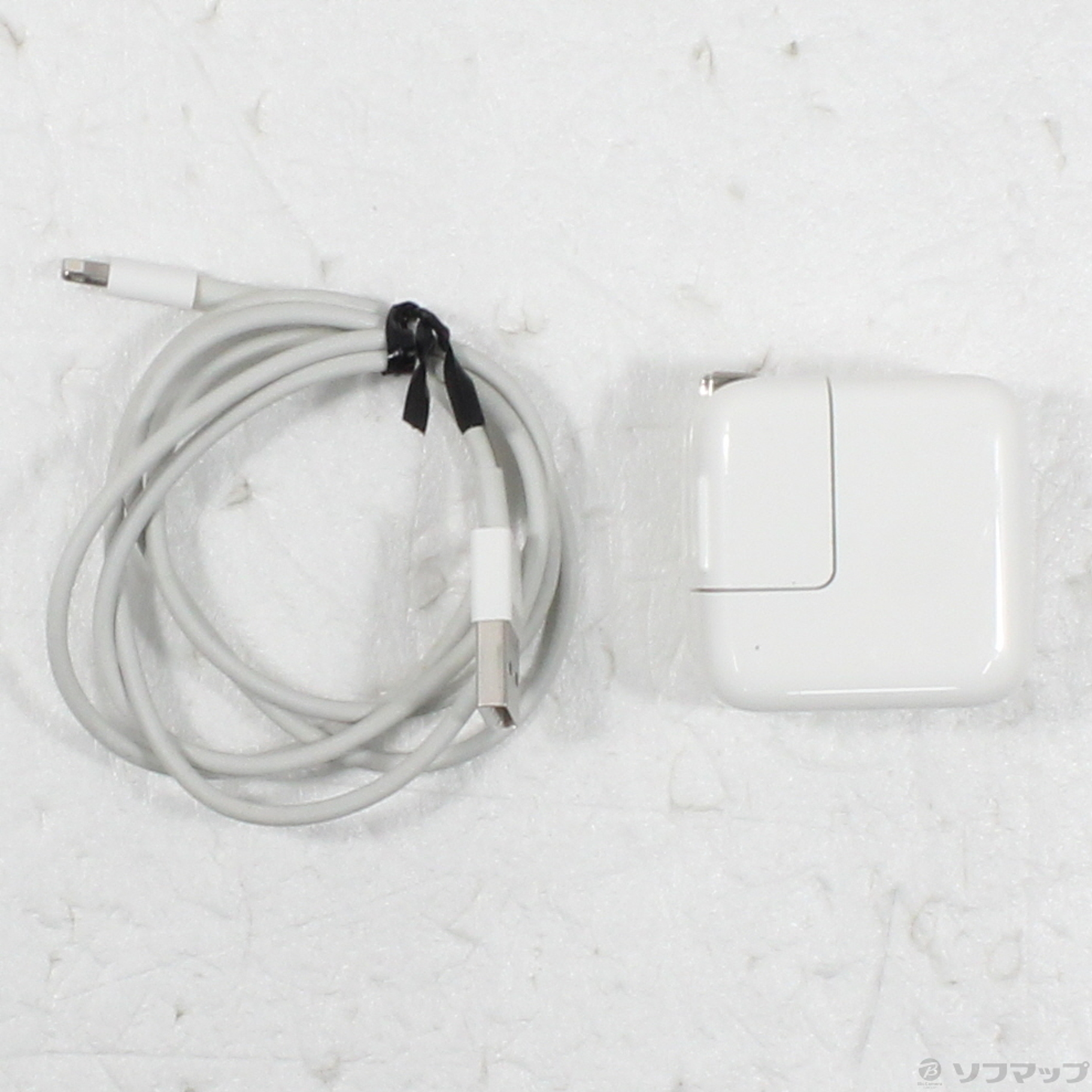 中古品〕 iPad mini 4 128GB スペースグレイ MK762J／A auロック解除