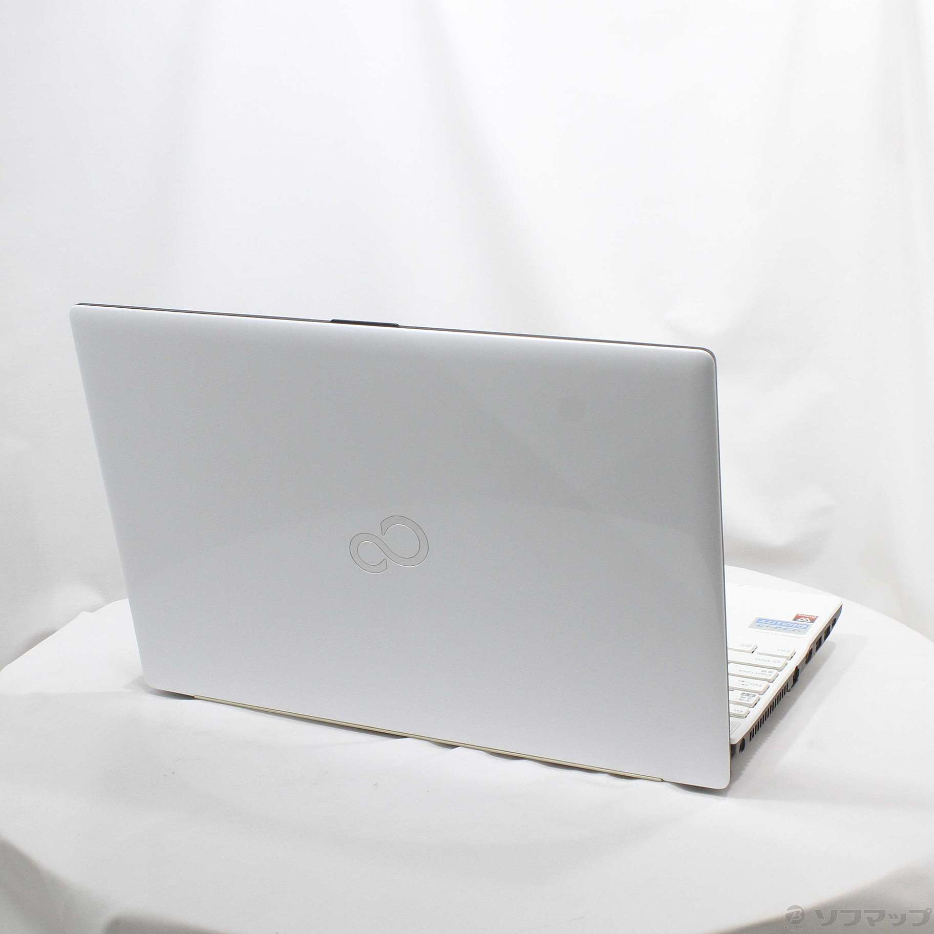 FUJITSU(富士通） LIFEBOOK AH51／E3 FMVA51E3WN 中古】LIFEBOOK AH51／E3 FMVA51E3WN プレミアムホワイト