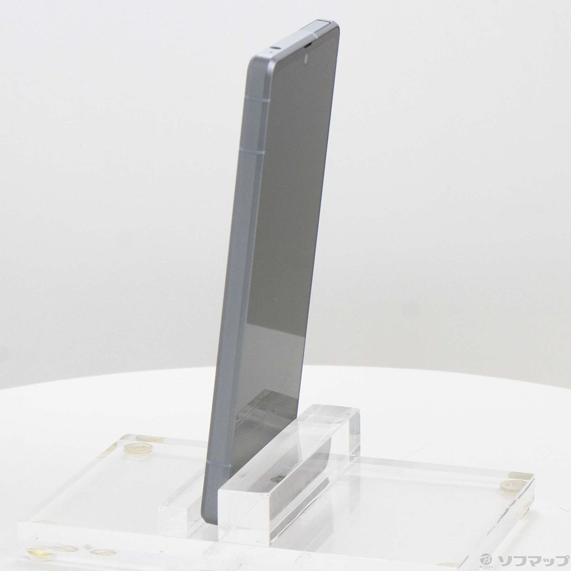 AQUOS R8 SH-52D docomo [�u���[]�̐��i�摜2