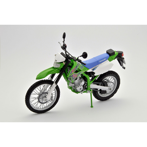 1/12 オフロードバイクモデル カワサキKLX250 ファイナル・エディション 組み立て・塗装済み完成品