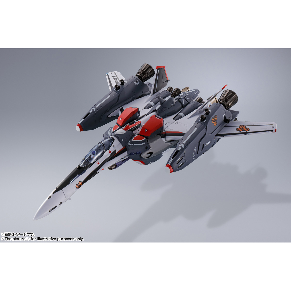 【定番在庫】DX超合金　マクロスフロンティア　VF-25F アルト機　リニューアル Ver 〔バンダイ〕 マクロスF