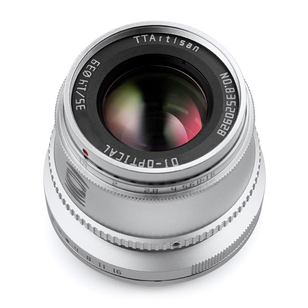 カメラレンズ 35mm f/1.4C X (S)（富士フイルムXマウント） TTArtisan