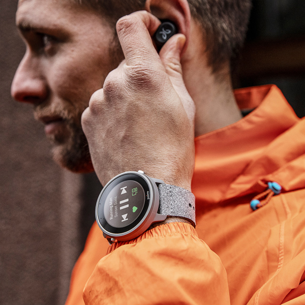 在庫超激安SUUNTO7 ストーングレーチタン ラウンド用品・アクセサリー