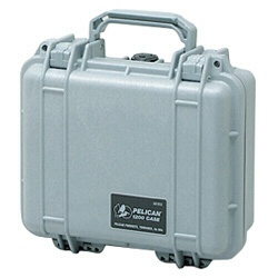 PELICAN ペリカン 1200 フォーム付き 5.0L 27cm x 24.6cm x 12.4