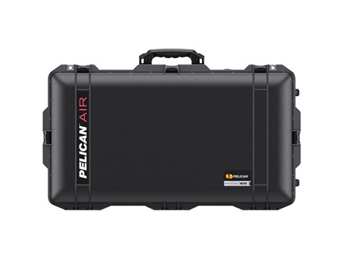 PELICAN ペリカン 1615 フォームなし 71L 82.8cm x 46.7cm x 28cm 正規