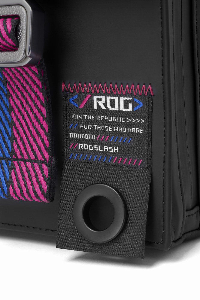 クロスボディバッグ[W190ｘH142ｘD70mm] ROG SLASH Crossbody Bag