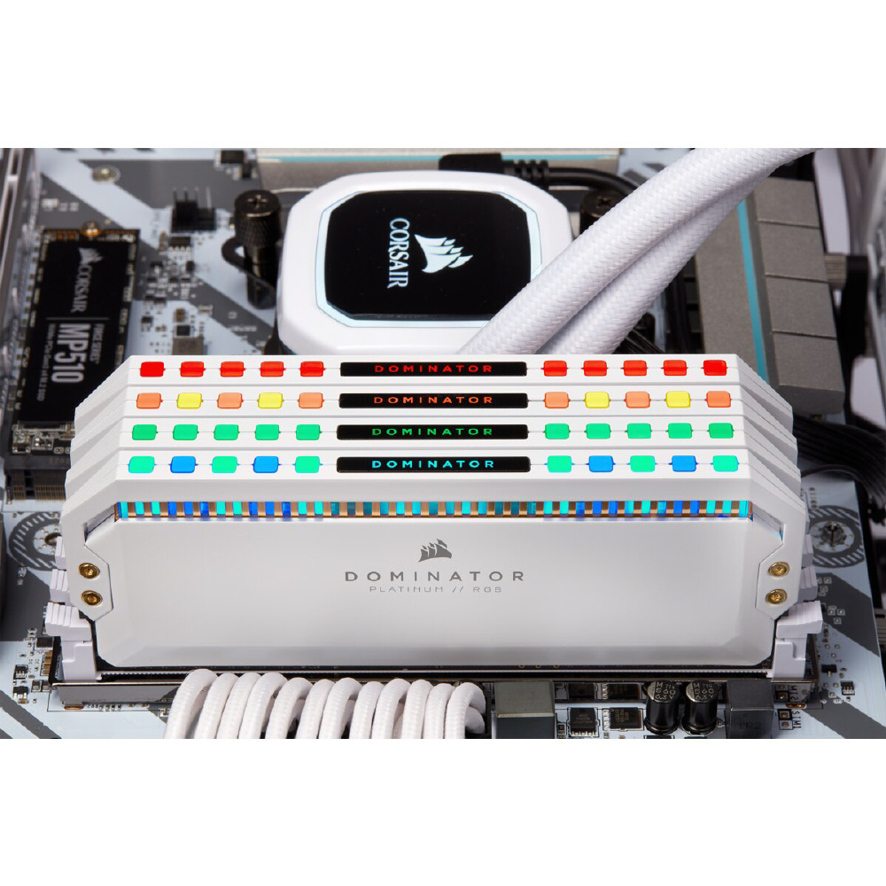増設メモリ DOMINATOR PLATINUM RGB ホワイト CMT16GX4M2C3200C16W