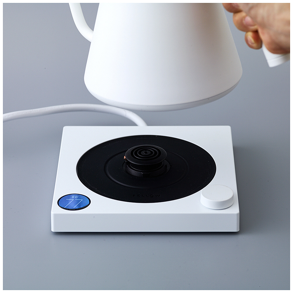 FellowStaggEKG（フェロースタッグEKG）電気ケトルホワイト0.9L