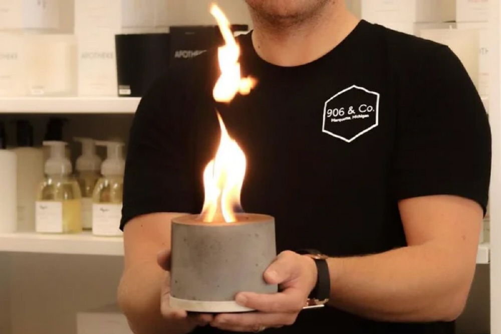 【中古】フリッカーファイアー　FlikrFire 正方形 中古】フリッカーファイアー FlikrFire 正方形 フリッカー