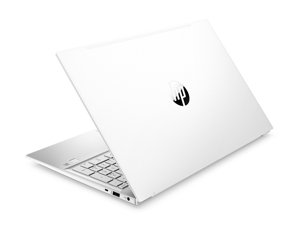 ノートパソコン/HP Pavilion Laptop 15-eg 「ほぼ新品」