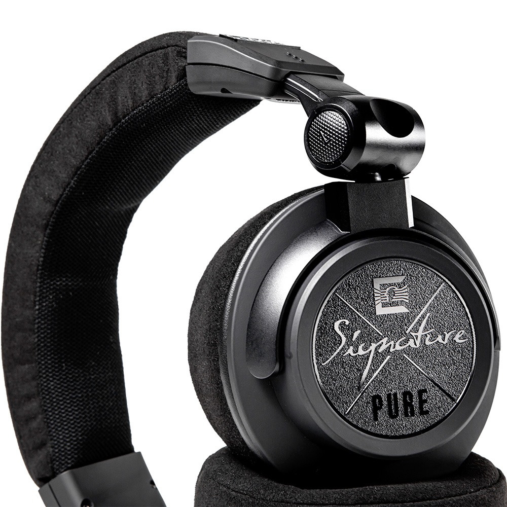 ヘッドホン Signature PURE BLACK ULT-SIG-PURE-BLK｜の通販は