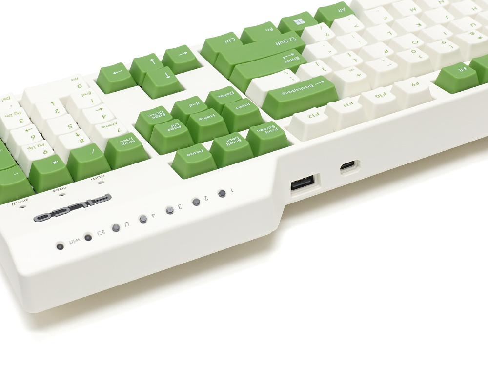 キーボード USB-Aハブ搭載 Majestouch Convertible 3(赤軸・英語配列