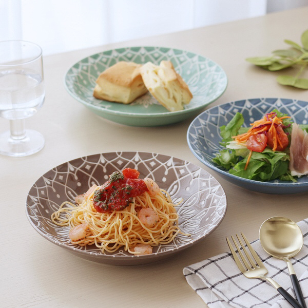 アントステラ　パイ皿　ハートデザイン皿二枚食器セット 3枚 Stella ビストロセット プレート 皿 3枚セット｜の通販はソフマップ