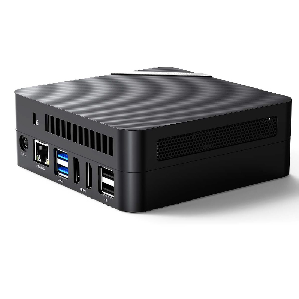 Minisforum UM560XT 心細 ジャンク品