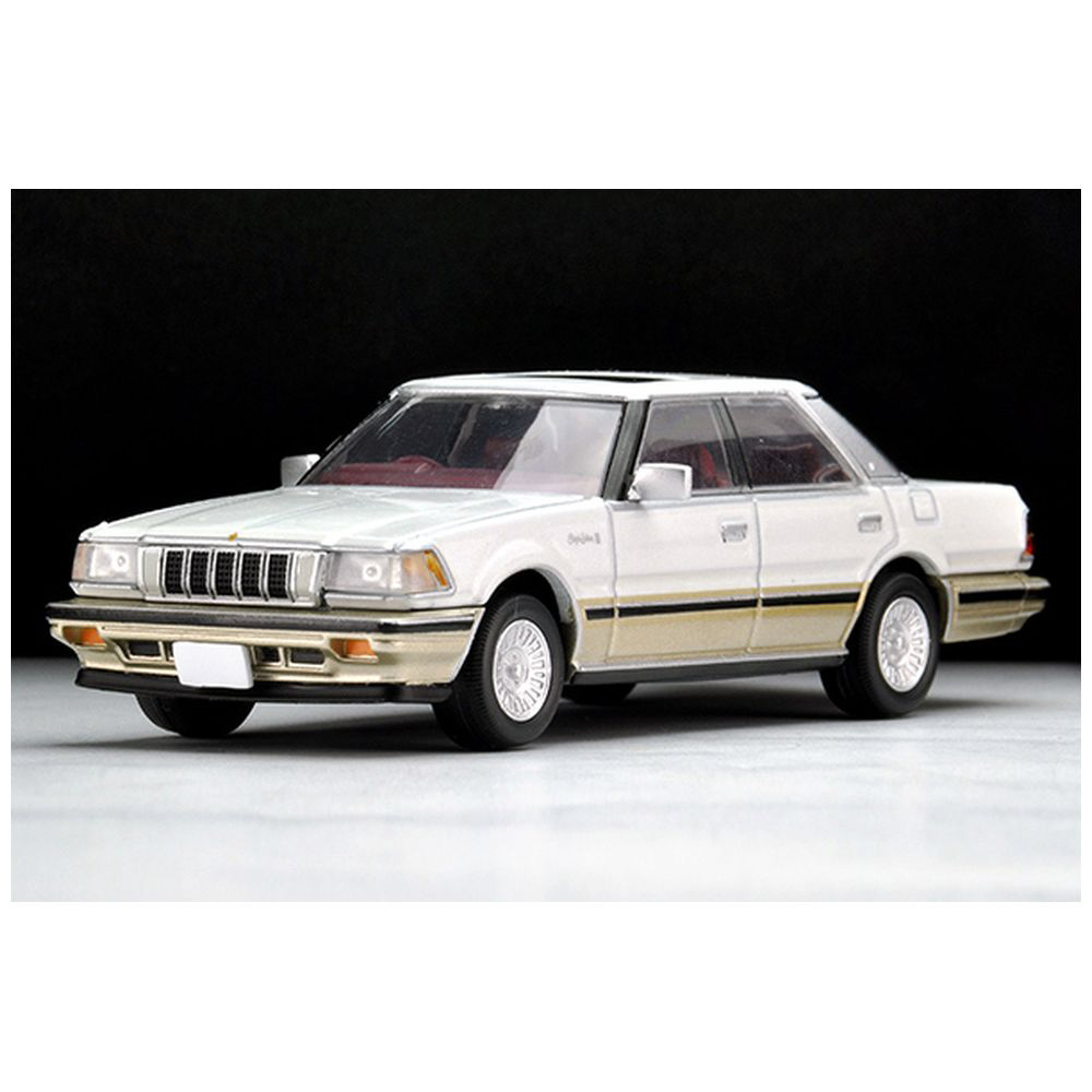 トミカリミテッドヴィンテージ NEO TLV-N175b クラウン2．8