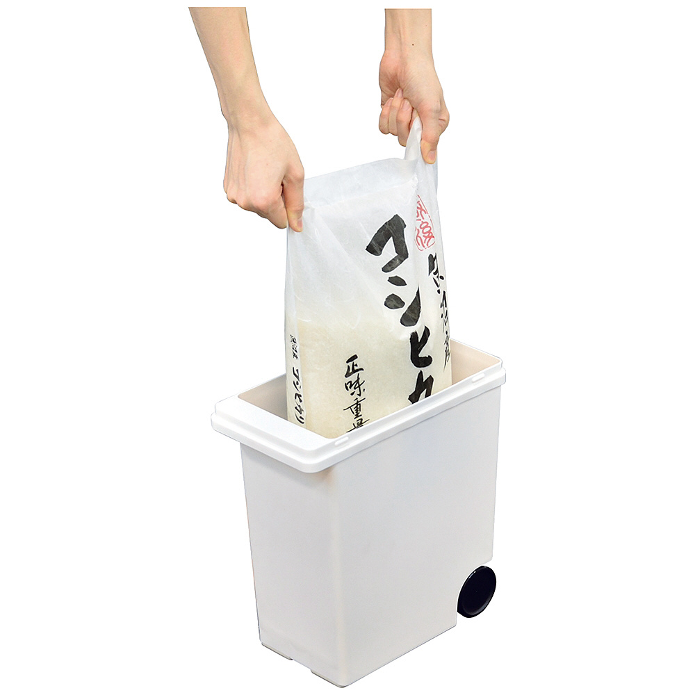 Hb 5421 袋のまま保存米びつ 5kg用 1合カップ付 米びつの通販はソフマップ Sofmap