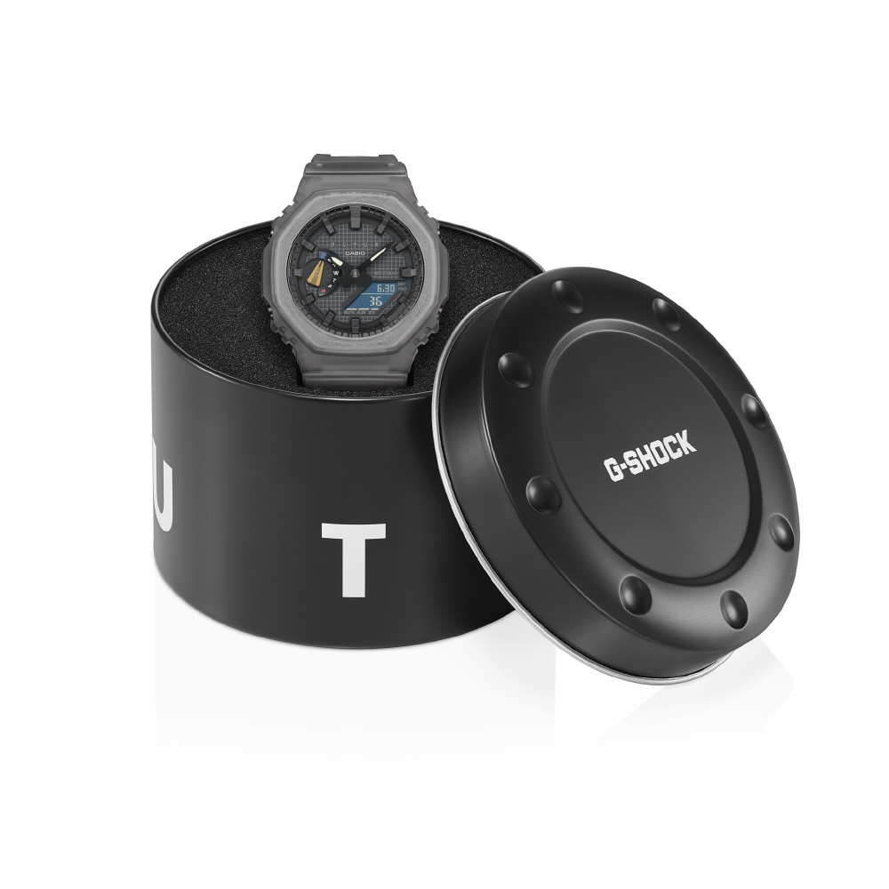 G-SHOCK（Gショック）「FUTUR」コラボレーションモデル GA-2100FT-8AJR