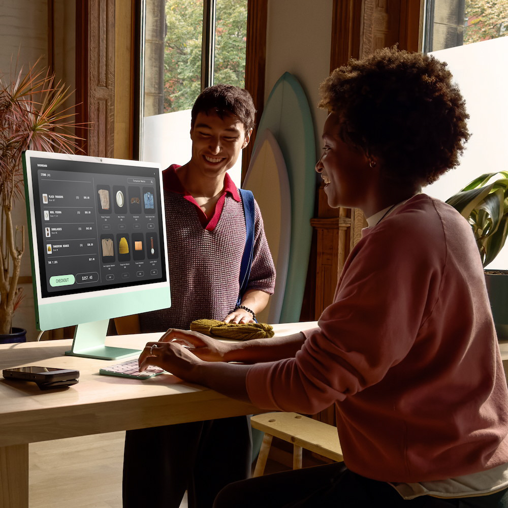 24インチiMac Retina 4.5Kディスプレイモデル: 8コアCPUと8コア 24インチiMac Retina 4.5Kディスプレイモデル: 8コアCPUと8コア
