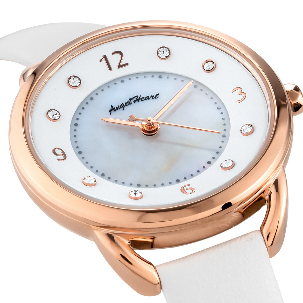 セール 吉岡里帆デザインのエンジェルハートの腕時計