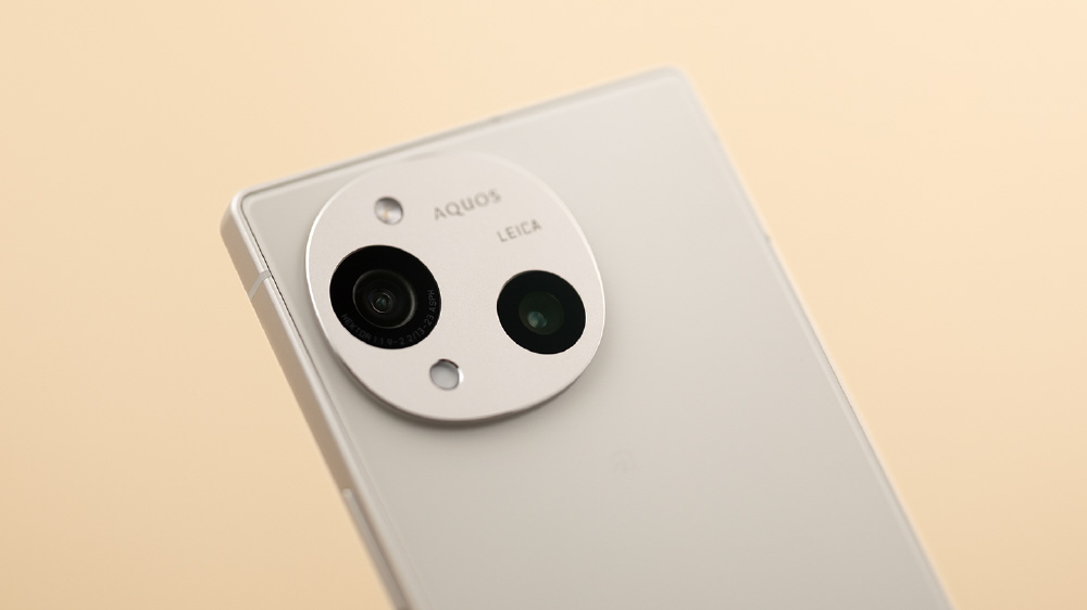 SIMフリー】AQUOS R10（SH-M31A-B）チャコールブラック 12GB/256GB｜の