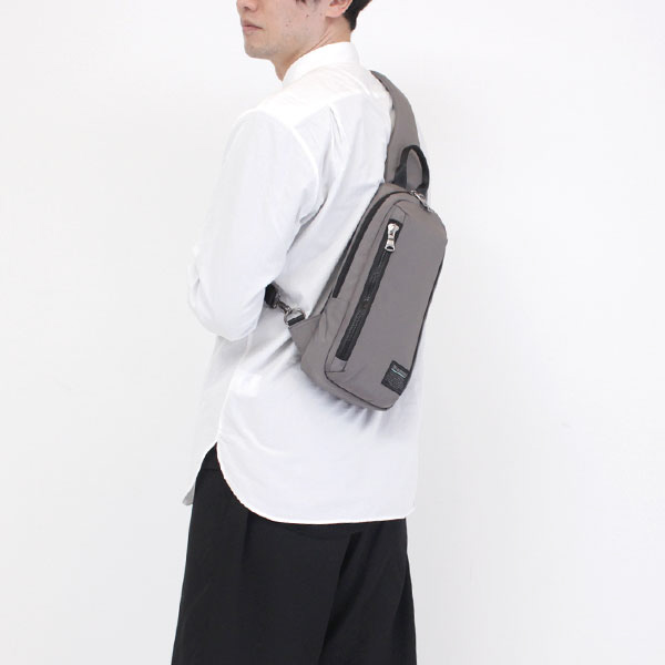 Tbny02gr マイクロナイロンボディバッグ グレー ブランドバッグの通販はソフマップ Sofmap