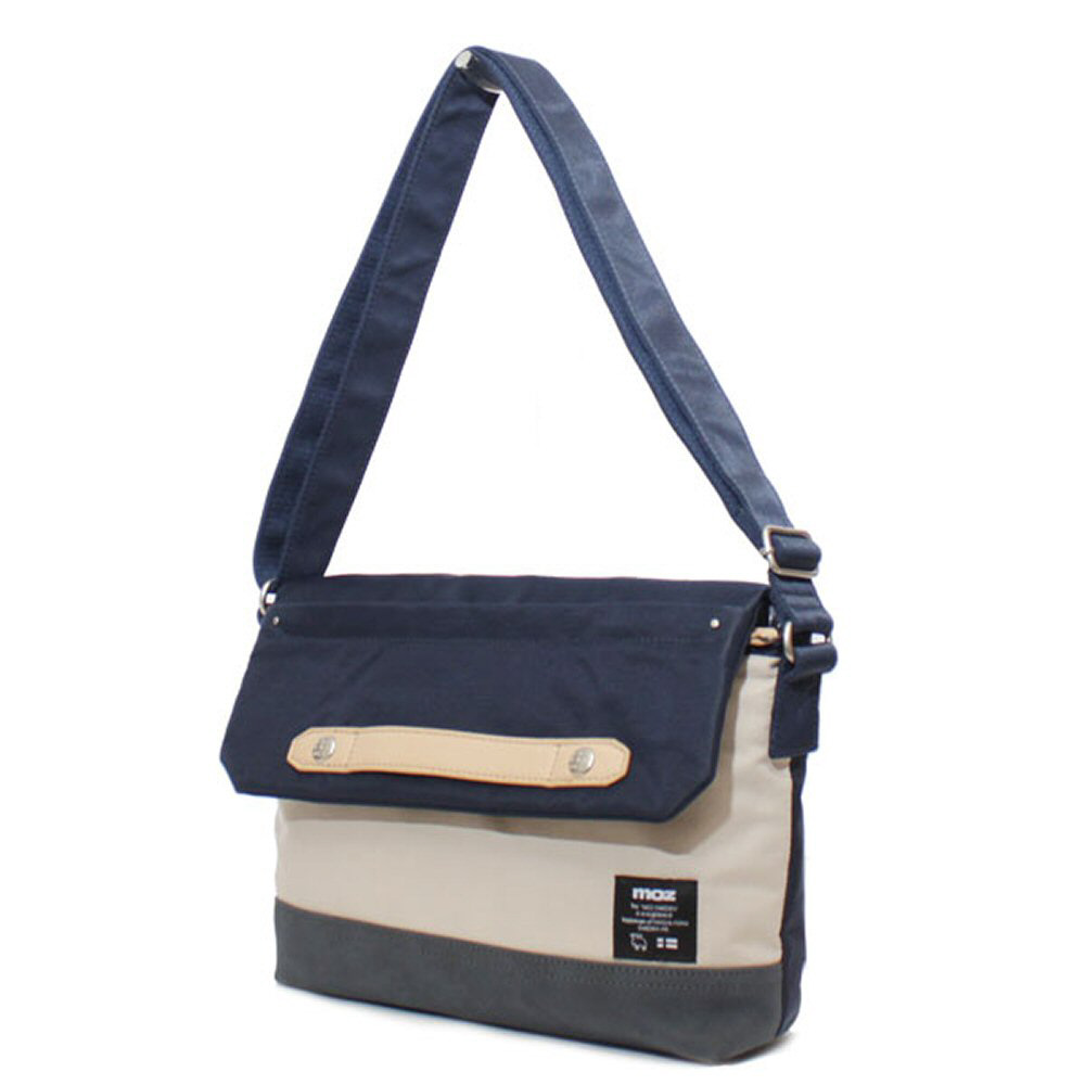 オフホワイト ショルダーバッグ （GUMMY JITNEY 2.8 / WHITE  