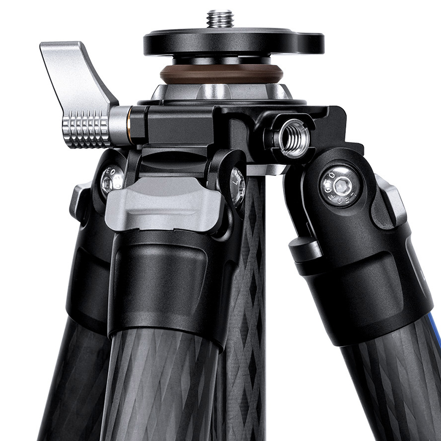 買取 Lo 284c Mr Oシリーズ レベリングセンターポール搭載カーボン三脚 Lo 284c 4段 脚のみ Leofotoの買取価格 ラクウル