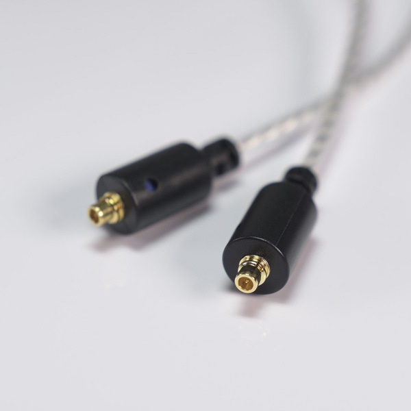 1.2m 4N OFCリッツ線+銀コート4N OFCリッツ線 MMCXリケーブル Φ2.5mm4極プラグ newspring  NSC25M-H｜の通販はソフマップ[sofmap]
