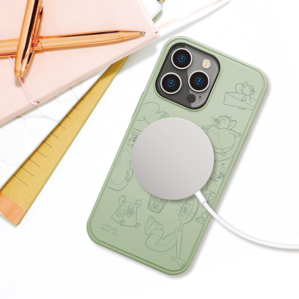 iPhone 13 Pro用 MagSafe対応 抗菌ハイブリッドケース トムとジェリー/グリーン Premium Style トムとジェリー/グリーン  PG-WMGPT21N01TAJ｜の通販はソフマップ[sofmap]