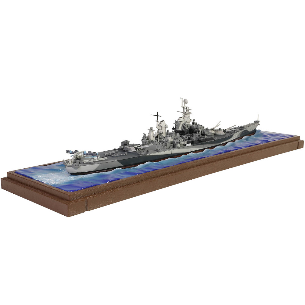 キャンペーン中につき値下げ【全長約170cm】戦艦ミズーリ　約1/160スケール 1/700 アメリカ海軍 戦艦ミズーリ 洋上モデル仕様 雲形迷彩｜の通販は