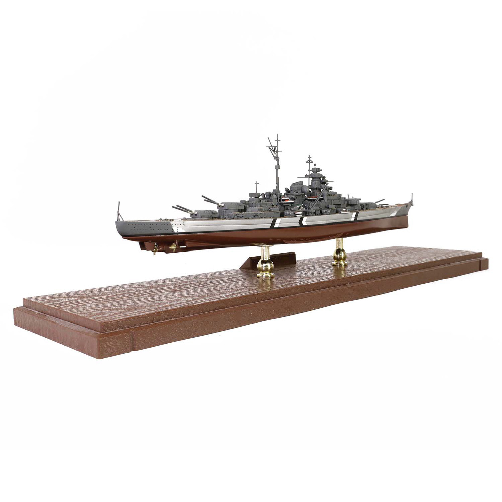 1/700 WW.II ドイツ海軍 戦艦ビスマルク フルハル仕様 デンマーク海峡