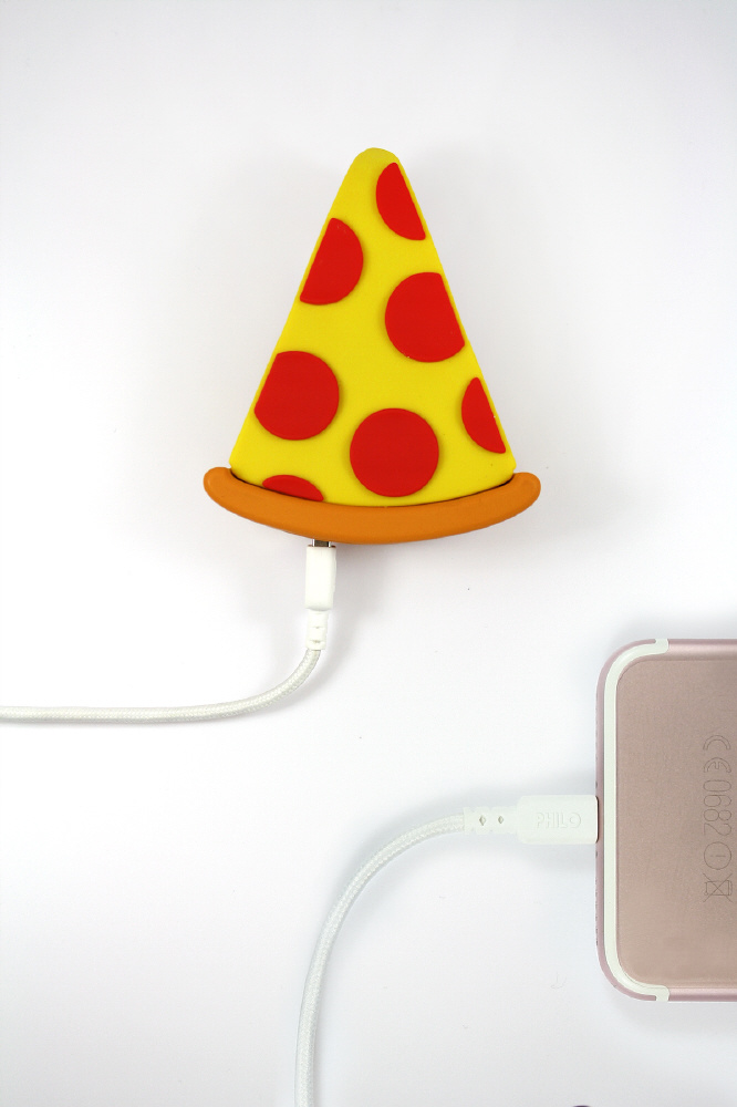 pizza of death モバイルバッテリー - スマートフォン/携帯電話