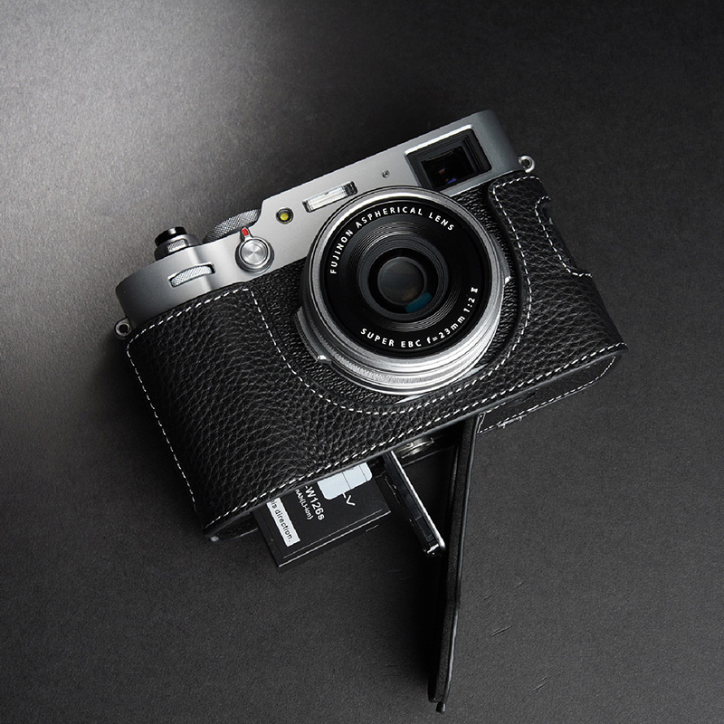 FUJIFILM X100V 用 ボディーハーフケース ブラック TB06X100VBK｜の