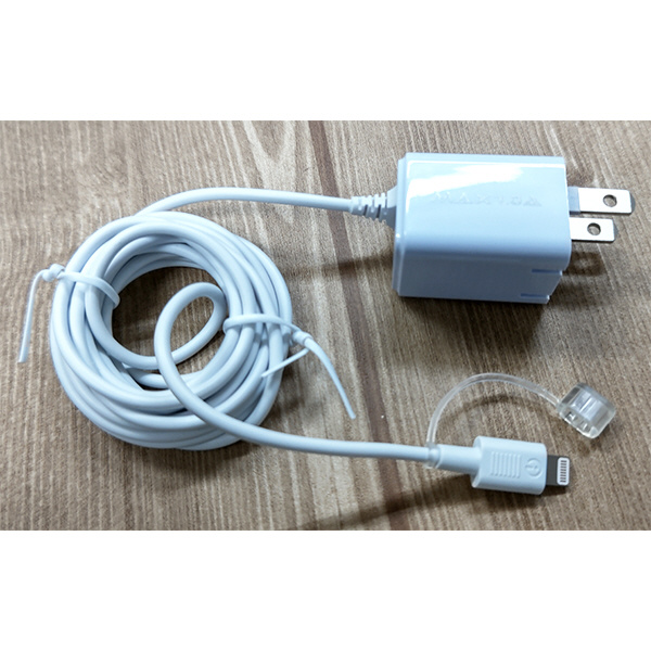iPhone/iPod対応[Lightning] AC充電器 (2m・ホワイト) MFi認証